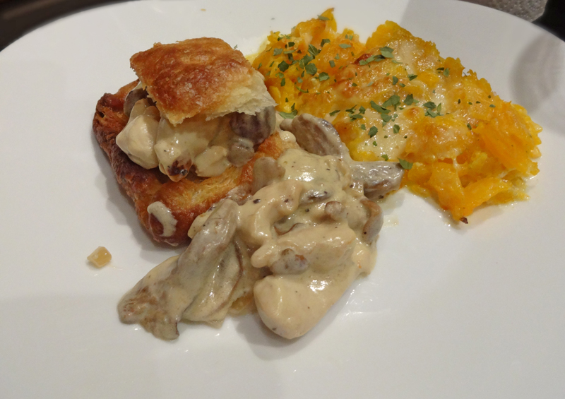 Bouchée poulet champignons et gratin de courges